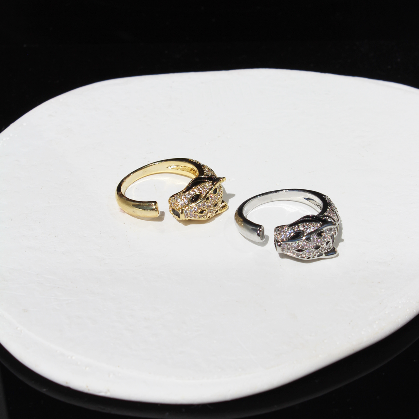 Anello Adelaide