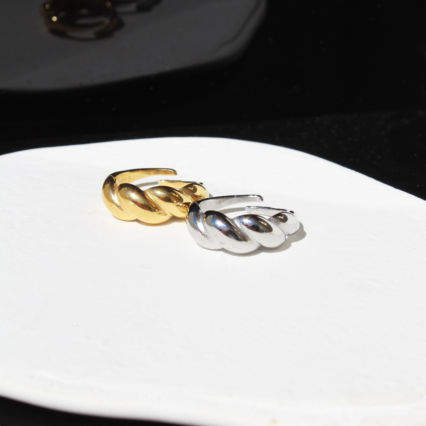 Anello Calypso